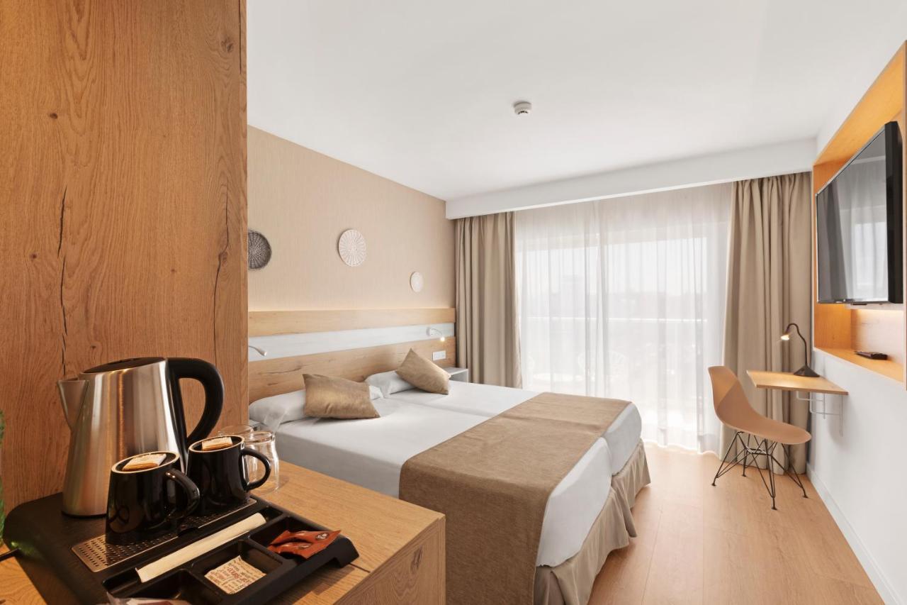 Hotel Sant Jordi Плая де Палма Екстериор снимка