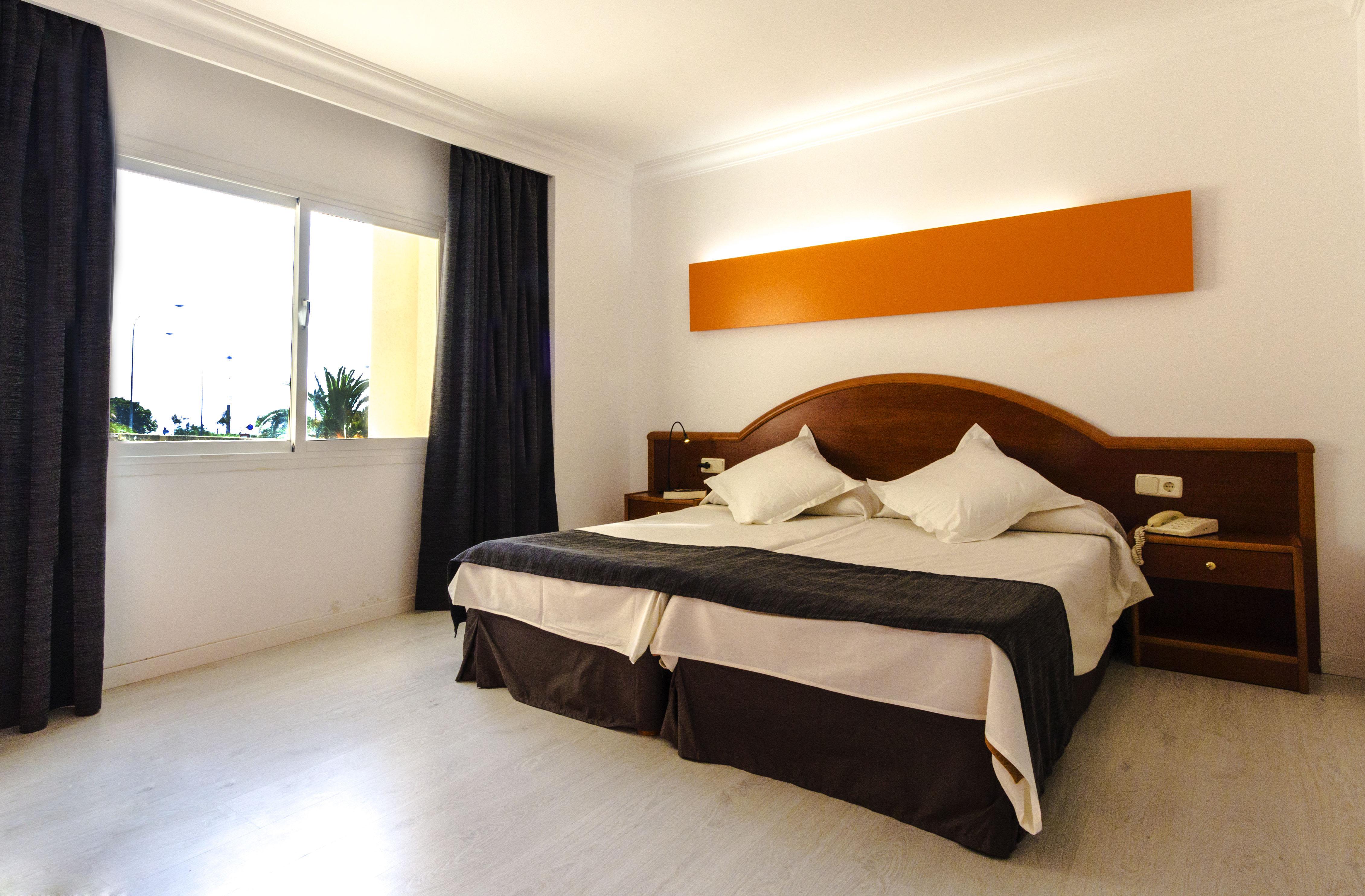 Hotel Sant Jordi Плая де Палма Екстериор снимка
